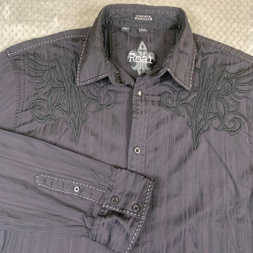 Roar Lavish II Men XL Black Embroidered Cross Button Down Shirt Y2K Biker Gothic